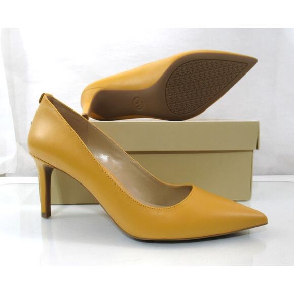 Michael Kors Alina Flex Pointy Toe Pump MK Logo Leather Golden Rod Size 8.5 - Picture 6 of 6